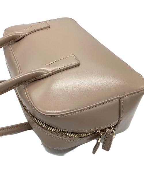 HER LIP TO（ハーリップトゥ）HER LIP TO (ハーリップトゥ) Trois Logo Mini Boston Bag nude beigeの古着・服飾アイテム