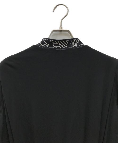 LEONARD（レオナール）LEONARD (レオナール) ラインプリントワンピース ブラック サイズ:38の古着・服飾アイテム