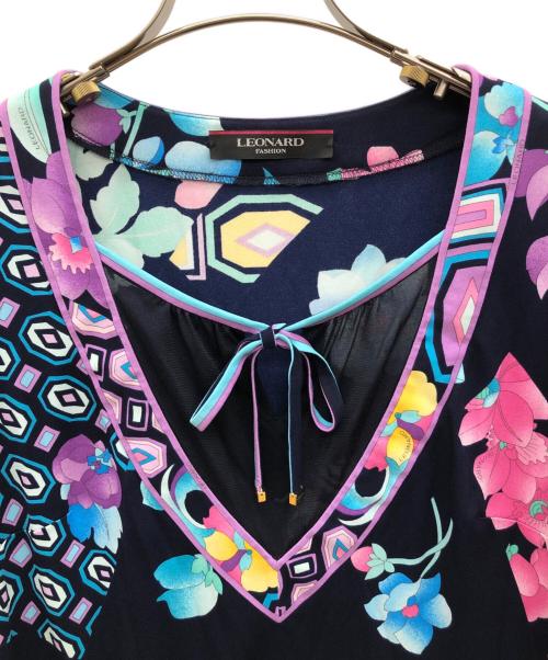 LEONARD（レオナール）LEONARD (レオナール) 総柄チュニック ブラック サイズ:40の古着・服飾アイテム