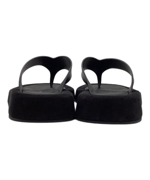 THE ROW（ザ ロウ）THE ROW (ザ ロウ) GINZA トングサンダル ブラック サイズ:39の古着・服飾アイテム