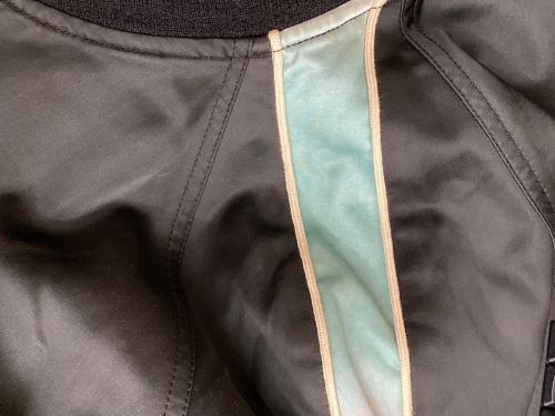 Saint Laurent Paris（サンローランパリ）Saint Laurent Paris (サンローランパリ) サテンパンサージャケット ブラック サイズ:48の古着・服飾アイテム