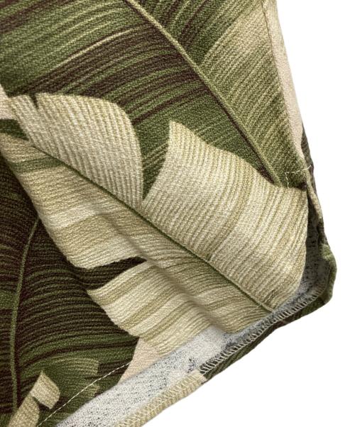 Jungle Gurl（ジャングルガール）Jungle Gurl (ジャングルガール) Kilikopela BLACK BANANA LEAF ショーツ グリーン サイズ:Mの古着・服飾アイテム
