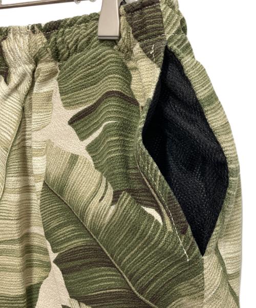 Jungle Gurl（ジャングルガール）Jungle Gurl (ジャングルガール) Kilikopela BLACK BANANA LEAF ショーツ グリーン サイズ:Mの古着・服飾アイテム