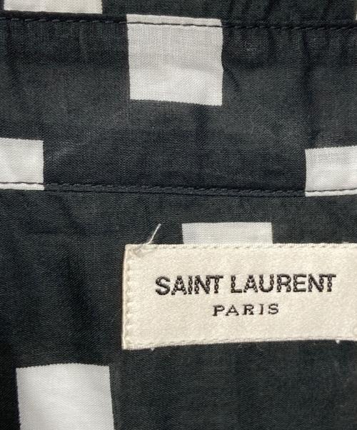 Saint Laurent Paris（サンローランパリ）Saint Laurent Paris (サンローランパリ) 総柄シャツ ブラック サイズ:40の古着・服飾アイテム