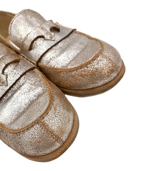 Christian Louboutin（クリスチャン・ルブタン）Christian Louboutin (クリスチャン・ルブタン) ローファー シルバー サイズ:38 1/2の古着・服飾アイテム