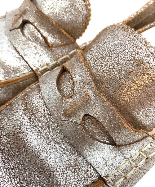 Christian Louboutin（クリスチャン・ルブタン）Christian Louboutin (クリスチャン・ルブタン) ローファー シルバー サイズ:38 1/2の古着・服飾アイテム