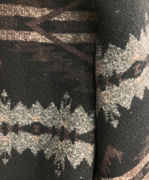 KAPITAL（キャピタル）KAPITAL (キャピタル) レザー切替ベスト　裏オルテガ柄 レッド×グレー サイズ:0の古着・服飾アイテム