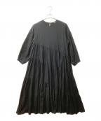 Curensologyカレンソロジー）の古着「フローティアードワンピース」｜ブラック