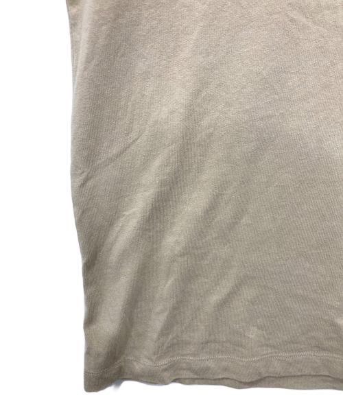 OFFWHITE（オフホワイト）OFFWHITE (オフホワイト) CARAVAGGIO ARROW SLIM S/S TEE DARK SAND サイズ:Sの古着・服飾アイテム