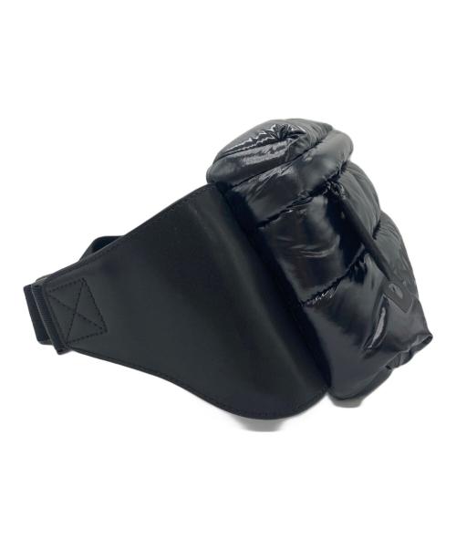 DSQUARED2（ディースクエアード）DSQUARED2 (ディースクエアード) キルティングナイロンウエストバッグ ブラックの古着・服飾アイテム