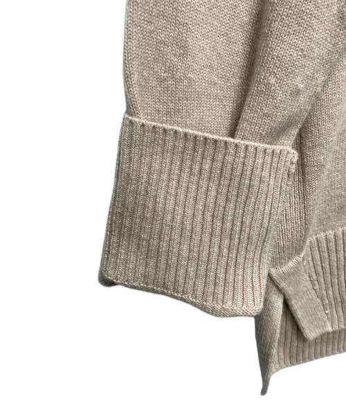 23区（ニジュウサンク）23区 (ニジュウサンク) カシミヤブレンド クルーネック ニット ベージュ サイズ:38 未使用品の古着・服飾アイテム