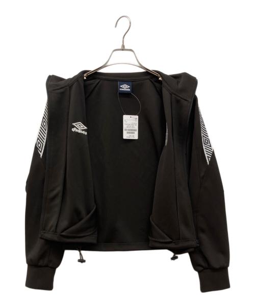 UMBRO（アンブロ）UMBRO (アンブロ) FREAK'S STORE (フリークストア) 別注トラックジャケット ブラック サイズ:XS 未使用品の古着・服飾アイテム
