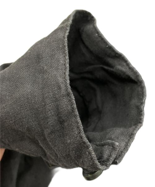 nest Robe（ネストローブ）nest Robe (ネストローブ) タックスリーブバンドカラーブラウス チャコールグレー サイズ:Ｆの古着・服飾アイテム