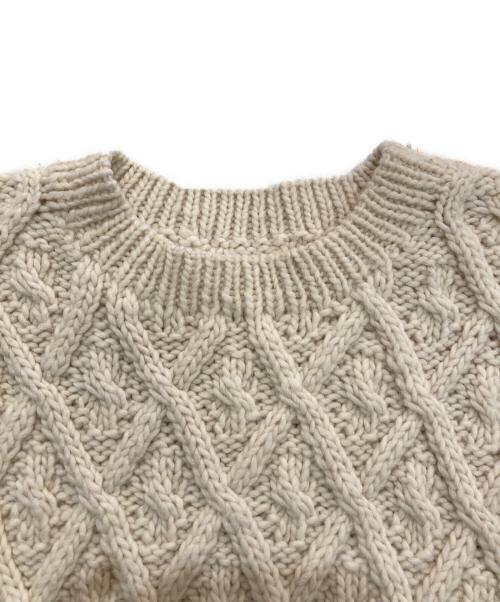 nest Robe（ネストローブ）nest Robe (ネストローブ) Peruvian wool hand knit cable vest　01224-1001 ホワイト サイズ:Freeの古着・服飾アイテム