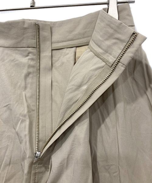 ATON（エイトン）ATON (エイトン) KYOTO TSURIZOME COTTON FLARED SKIRT/キョウトツリゾメ コットンフレアスカート ベージュ サイズ:02の古着・服飾アイテム