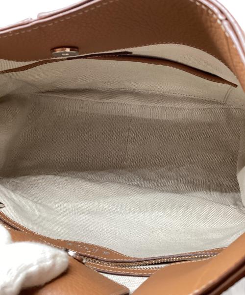 TOD'S（トッズ）TOD'S (トッズ) シャツ バッグ ホーボー スモール ブラウンの古着・服飾アイテム