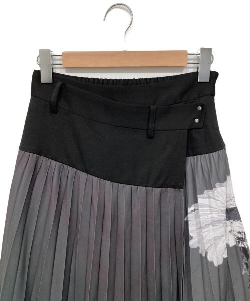 Etrarium（エトラリウム）Etrarium (エトラリウム) プリーツスカート グレー サイズ:freeの古着・服飾アイテム