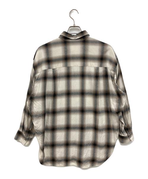 Spick and Span（スピック＆スパン）Spick and Span (スピック＆スパン) オンブレーチェックルーズシャツ ベージュ サイズ:freeの古着・服飾アイテム