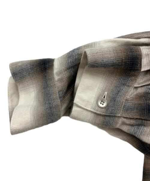 Spick and Span（スピック＆スパン）Spick and Span (スピック＆スパン) オンブレーチェックルーズシャツ ベージュ サイズ:freeの古着・服飾アイテム