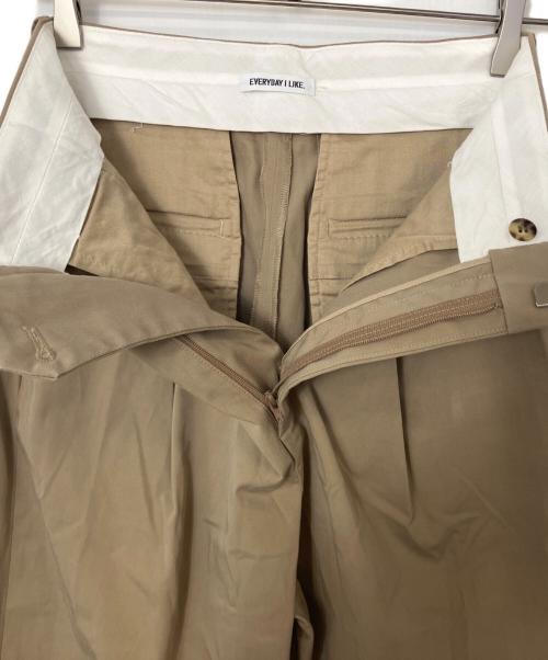 DEUXIEME CLASSE（ドゥーズィエム クラス）Deuxieme Classe (ドゥーズィエム クラス) Deuxieme Classe Modern チノ パンツ ベージュ サイズ:36の古着・服飾アイテム