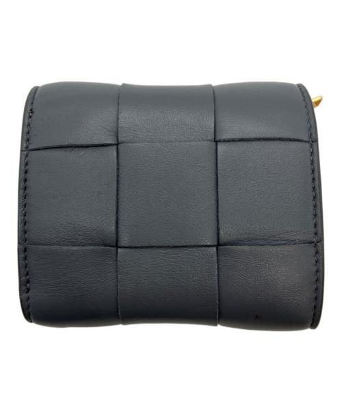 BOTTEGA VENETA（ボッテガベネタ）BOTTEGA VENETA (ボッテガベネタ) 三つ折りファスナーウォレット グレーの古着・服飾アイテム