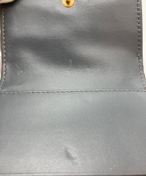 BOTTEGA VENETA（ボッテガベネタ）BOTTEGA VENETA (ボッテガベネタ) 三つ折りファスナーウォレット グレーの古着・服飾アイテム