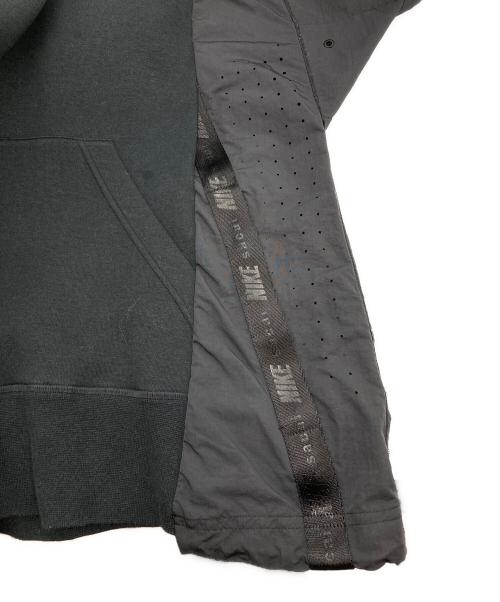 NIKE（ナイキ）NIKE (ナイキ) sacai (サカイ) NRG HOODIE ブラック サイズ:XSの古着・服飾アイテム