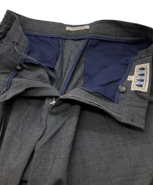giab's ARCHIVIO（ジャブス アルキヴィオ）giab's ARCHIVIO (ジャブス アルキヴィオ) タックパンツ グレー サイズ:46の古着・服飾アイテム