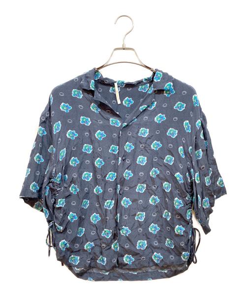 SOULEIADO（ソレイアード）SOULEIADO (ソレイアード) レーヨンシャンタンプリント サイドギャザーシャツ ネイビー サイズ:36の古着・服飾アイテム