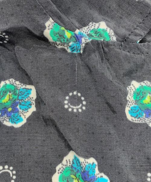 SOULEIADO（ソレイアード）SOULEIADO (ソレイアード) レーヨンシャンタンプリント サイドギャザーシャツ ネイビー サイズ:36の古着・服飾アイテム