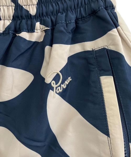 by Parra（バイパラ）By Parra (バイパラ) Zoom Winds Track Pants ネイビー×ベージュ サイズ:Sの古着・服飾アイテム