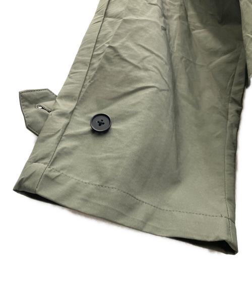 B:MING by BEAMS（ビーミングバイビームス）B:MING by BEAMS (ビーミングバイビームス) 3レイヤーフードステンカラーコート オリーブ サイズ:SIZEXLの古着・服飾アイテム