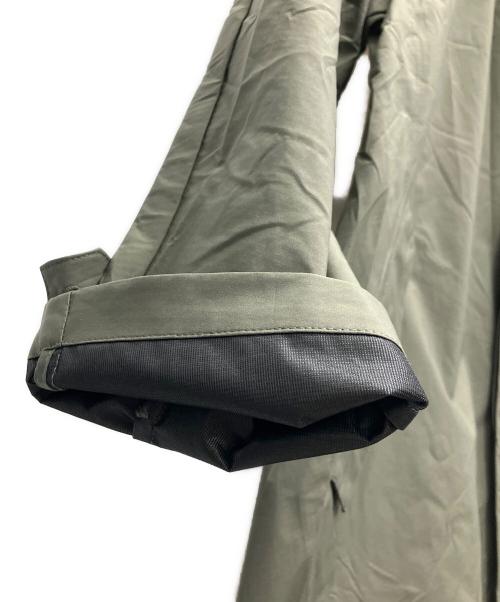 B:MING by BEAMS（ビーミングバイビームス）B:MING by BEAMS (ビーミングバイビームス) 3レイヤーフードステンカラーコート オリーブ サイズ:SIZEXLの古着・服飾アイテム