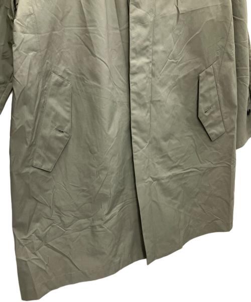 B:MING by BEAMS（ビーミングバイビームス）B:MING by BEAMS (ビーミングバイビームス) 3レイヤーフードステンカラーコート オリーブ サイズ:SIZEXLの古着・服飾アイテム