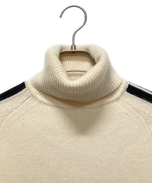 CELINE（セリーヌ）CELINE (セリーヌ) カシミヤタートルネックニット アイボリー サイズ:Sの古着・服飾アイテム