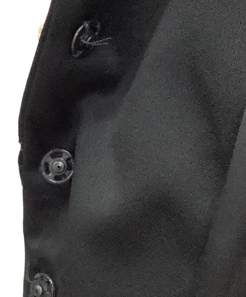 Christian Dior（クリスチャン ディオール）Christian Dior (クリスチャン ディオール) ビジュー パール ボタン シャーリング ジャケット ブラック サイズ:38の古着・服飾アイテム