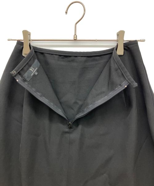 Y's（ワイズ）Y's (ワイズ) ウールギャバジン　スカート ブラック サイズ:3の古着・服飾アイテム