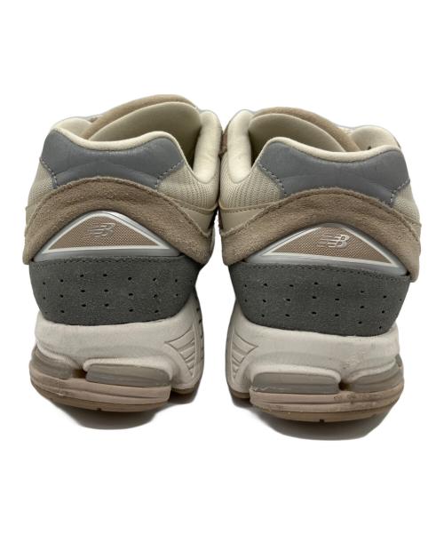 NEW BALANCE（ニューバランス）NEW BALANCE (ニューバランス) M2002RSI ベージュ×ブラウン サイズ:27の古着・服飾アイテム