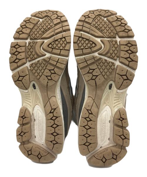 NEW BALANCE（ニューバランス）NEW BALANCE (ニューバランス) M2002RSI ベージュ×ブラウン サイズ:27の古着・服飾アイテム
