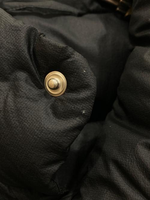 COMOLI（コモリ）COMOLI (コモリ) ダウンベスト ブラック サイズ:3の古着・服飾アイテム