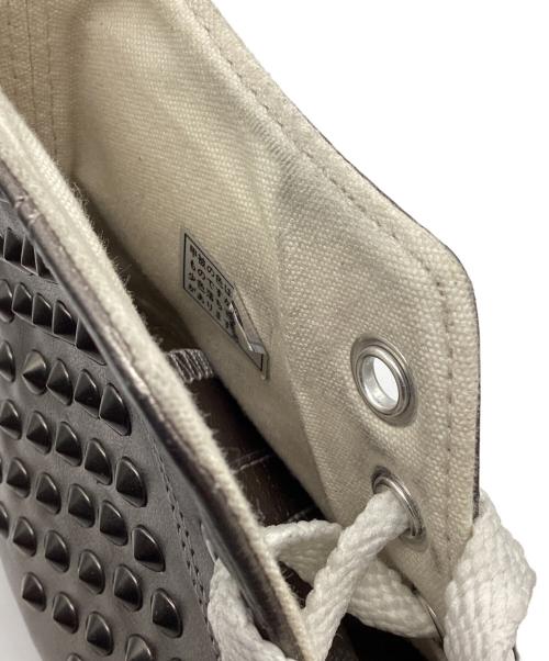 MIHARA YASUHIRO（ミハラヤスヒロ）MIHARA YASUHIRO (ミハラヤスヒロ) ドッキングスタッズスニーカー ブラック×ガンメタ サイズ:24㎝の古着・服飾アイテム