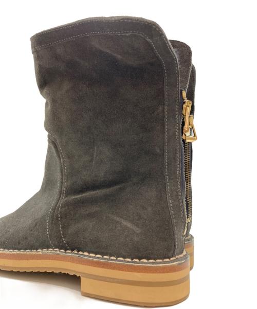 JIMMY CHOO（ジミーチュウ）JIMMY CHOO (ジミーチュウ) バックジップムートンブーツ グレー サイズ:36 2/1の古着・服飾アイテム