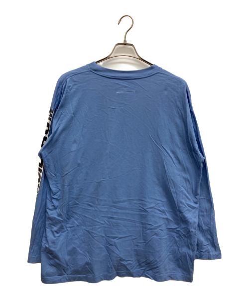 MM6 Maison Margiela（エムエムシックスメゾンマルジェラ）MM6 Maison Margiela (エムエムシックスメゾンマルジェラ) ロゴプリント クルーネック　プリントカットソー ブルー サイズ:Ｓの古着・服飾アイテム