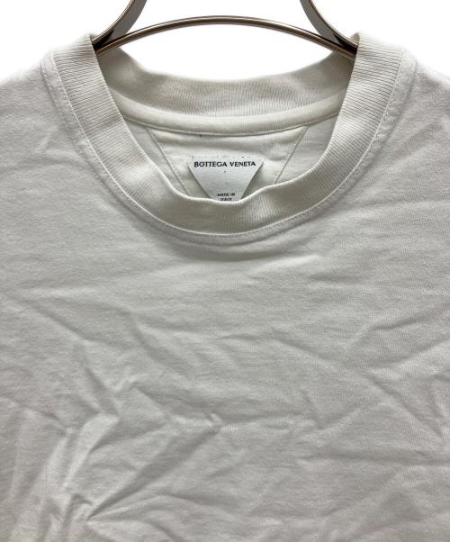 BOTTEGA VENETA（ボッテガベネタ）BOTTEGA VENETA (ボッテガベネタ) ステッチ ロゴ刺繍Tシャツ ホワイト サイズ:XSの古着・服飾アイテム