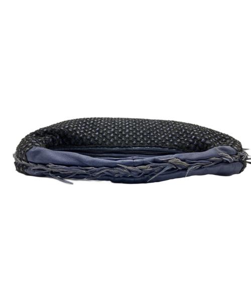 BOTTEGA VENETA（ボッテガベネタ）BOTTEGA VENETA (ボッテガベネタ) ミニポンザ キルティング ラージ ホーボーバッグ ネイビー×ブラックの古着・服飾アイテム
