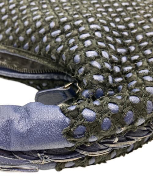 BOTTEGA VENETA（ボッテガベネタ）BOTTEGA VENETA (ボッテガベネタ) ミニポンザ キルティング ラージ ホーボーバッグ ネイビー×ブラックの古着・服飾アイテム