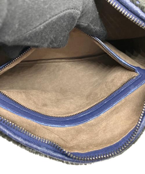 BOTTEGA VENETA（ボッテガベネタ）BOTTEGA VENETA (ボッテガベネタ) ミニポンザ キルティング ラージ ホーボーバッグ ネイビー×ブラックの古着・服飾アイテム