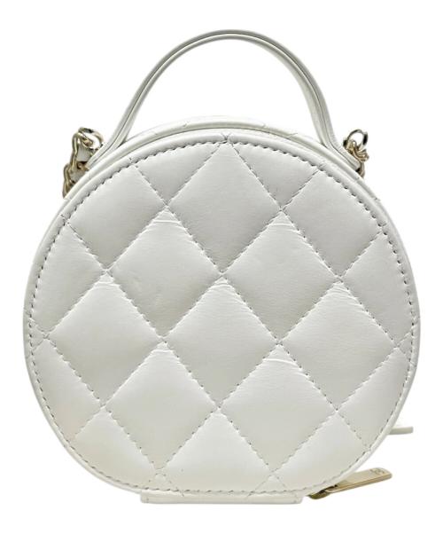 CHANEL（シャネル）CHANEL (シャネル) チェーンショルダーバニティバッグ ホワイト サイズ:-の古着・服飾アイテム