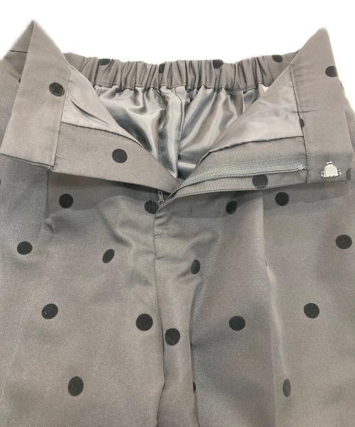 maison de Dolce.（メゾンドドルチェ）Maison de Dolce. (メゾンドドルチェ) フロッキードットパンツ ブラック サイズ:Mの古着・服飾アイテム