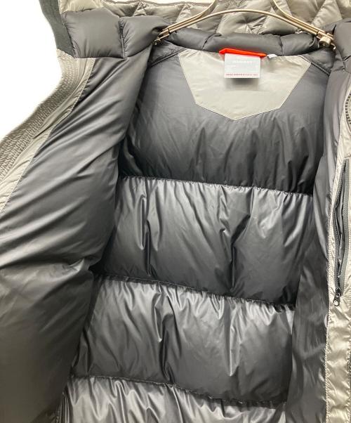 MAMMUT（マムート）MAMMUT (マムート) Icyglow IN Hooded Jacket シルバー サイズ:Lの古着・服飾アイテム